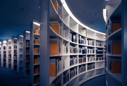 新課改背景下“四課一體”的智慧化實(shí)踐路徑 說課、講課、聽課、評課與互聯(lián)網(wǎng)科技創(chuàng)新的融合探索